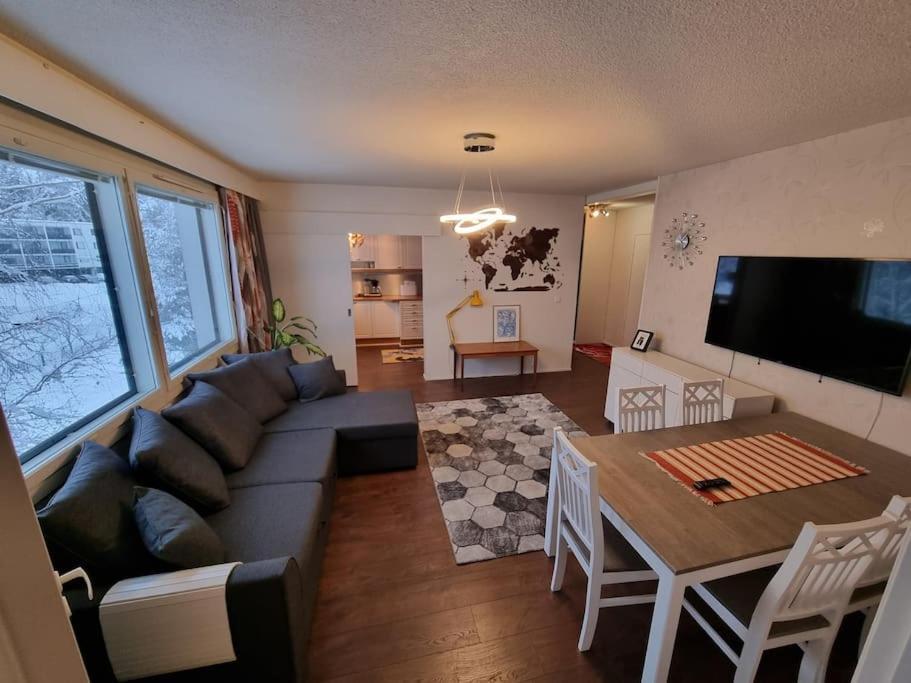 Valoisa Huoneisto Jossa Erinomaiset Vuoteet. Mikkeli Luaran gambar