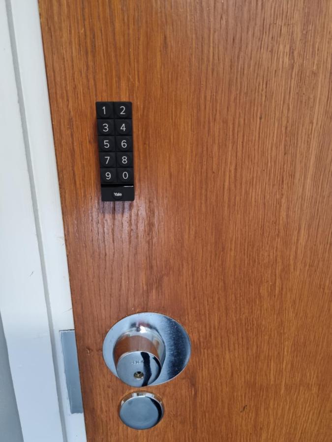 Valoisa Huoneisto Jossa Erinomaiset Vuoteet. Mikkeli Luaran gambar