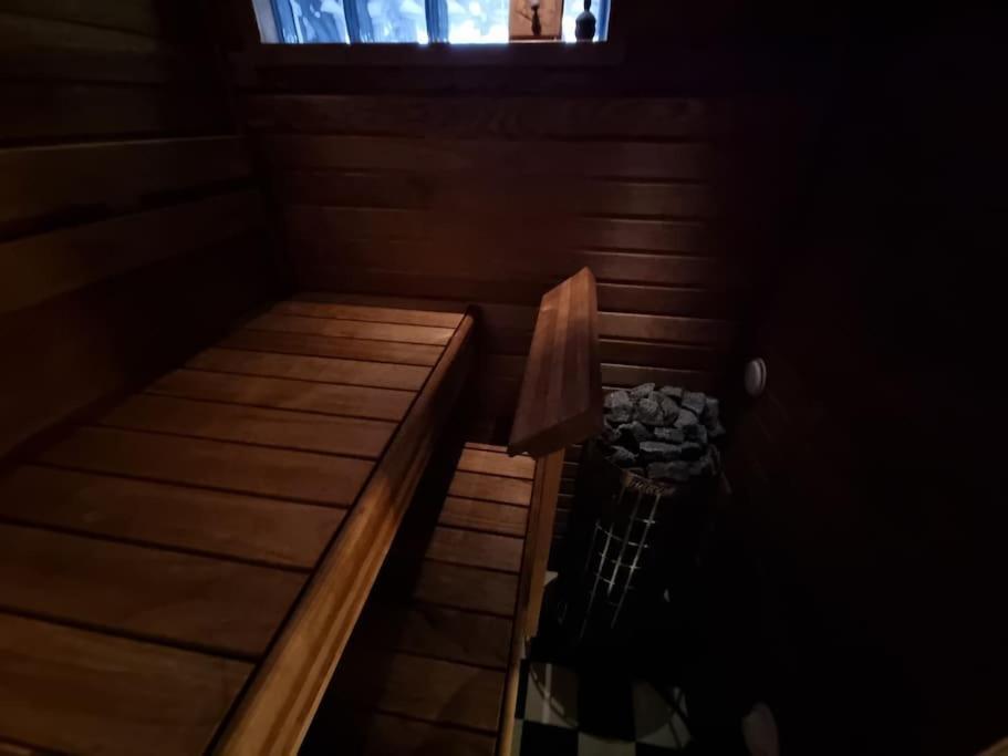 Valoisa Huoneisto Jossa Erinomaiset Vuoteet. Mikkeli Luaran gambar