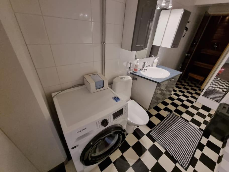 Valoisa Huoneisto Jossa Erinomaiset Vuoteet. Mikkeli Luaran gambar