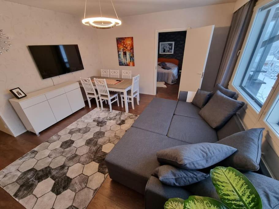 Valoisa Huoneisto Jossa Erinomaiset Vuoteet. Mikkeli Luaran gambar